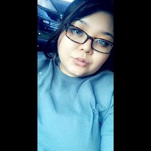 Meet your Posher, Sabrina